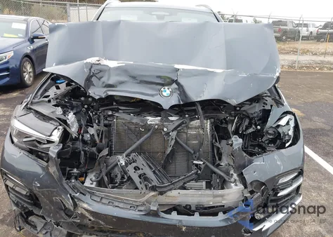 2020 BMW X5 Sdrive40I z USA, uszkodzony, nr VIN 5UXCR4C06L9B31215